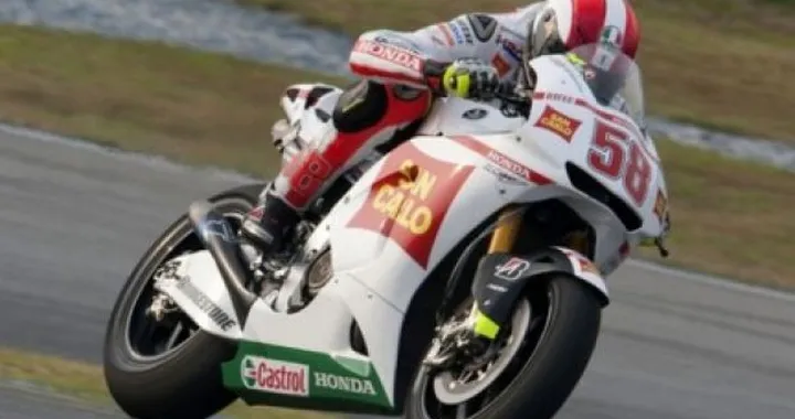 Nuova livrea per il team Gresini. Migliora Melandri, ancora indietro Simoncelli.