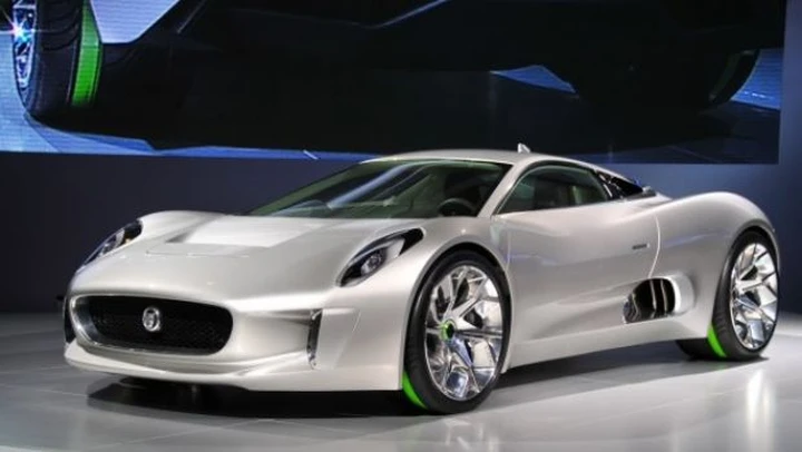 Jaguar: la C-X75 potrebbe essere prodotta