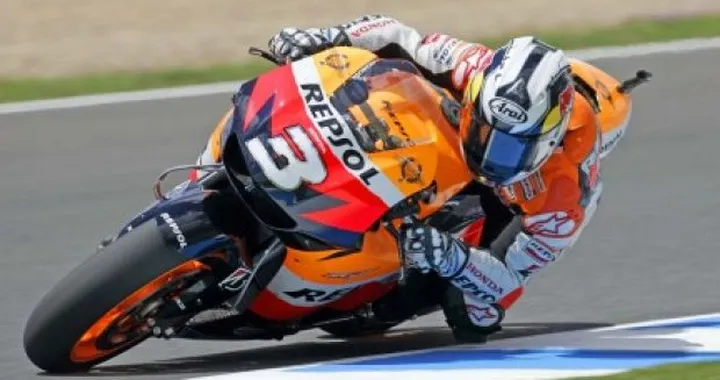 MotoGP: Pole di Dani Pedrosa su Lorenzo, Stoner e Rossi