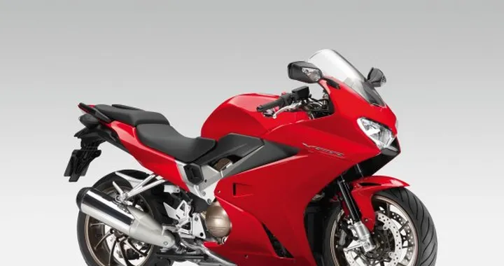 Honda VFR800F MY 2014 Live EICMA 2013