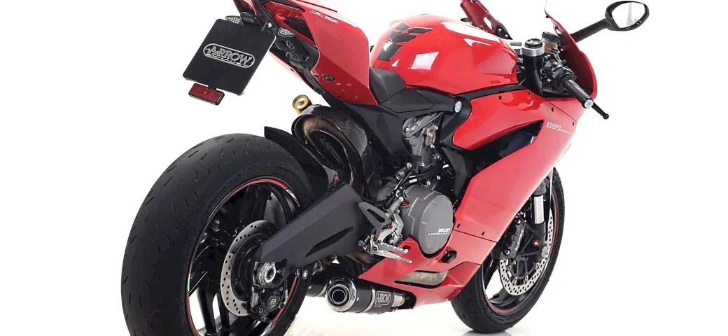 Arrow: kit scarico per Ducati Panigale 899 e 1199