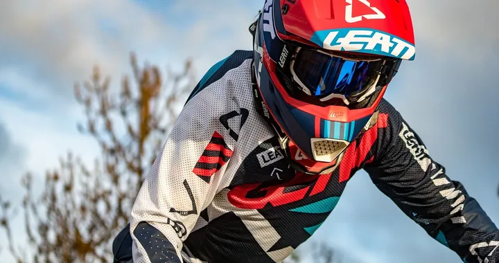 Leatt GPX 3.5: il casco integrale mette le turbine