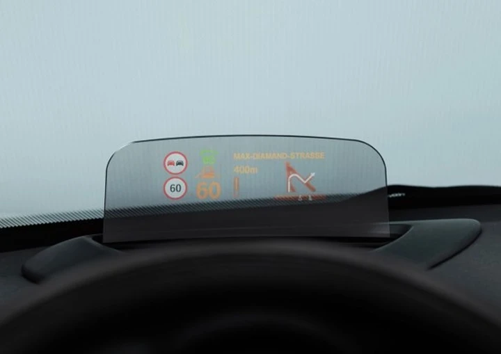 Mini: debuttano l'Head Up Display e nuovi sistemi di sicurezza