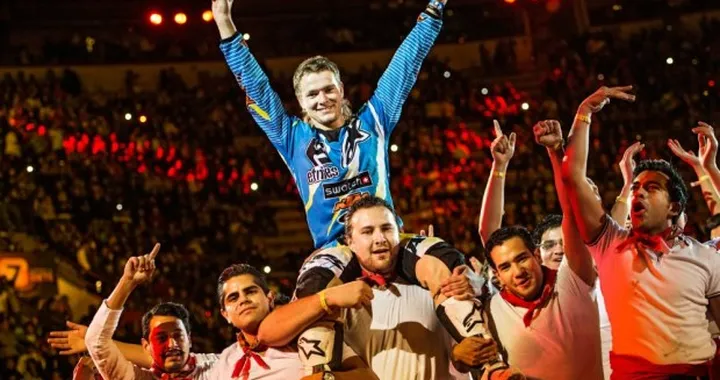 Red Bull X-Fighters 2014: Sherwood in trionfo a Città del Messico [video]