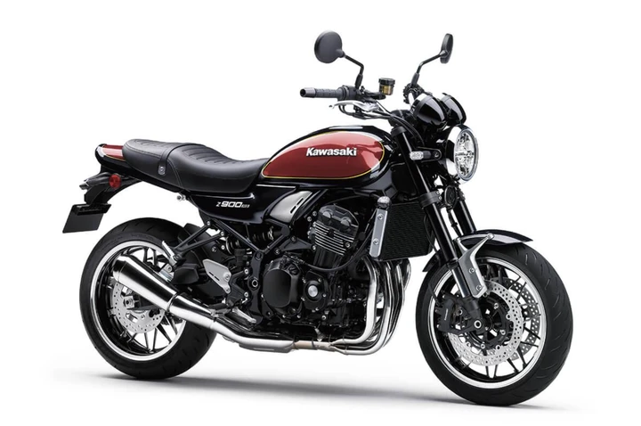 Kawasaki Z900 RS 2023: in arrivo nuove colorazioni