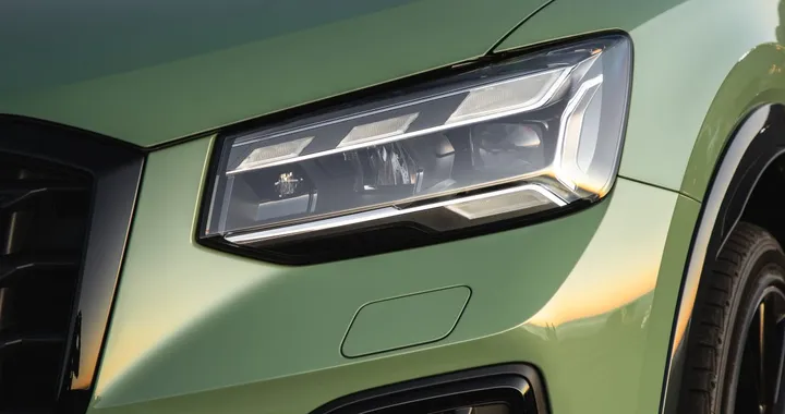 La sorprendente auto di Arisa, la cantante che strega Sanremo con Magica Favola