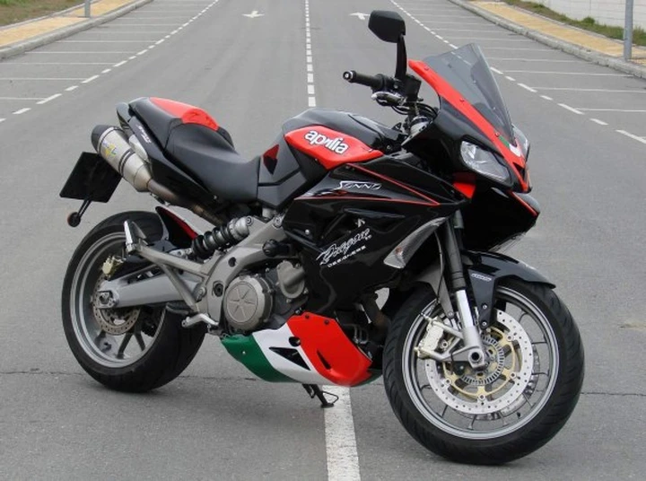 Dragon TT presenta l'Aprilia Sonno GTR