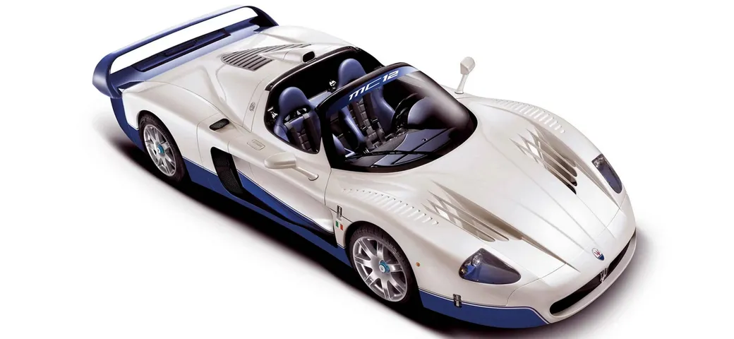 Maserati MC12: 20 anni di emozioni nel segno del 