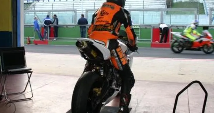 Superstock 600: nasce il team O Six