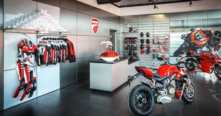 Ducati inaugura un nuovo store a Rimini