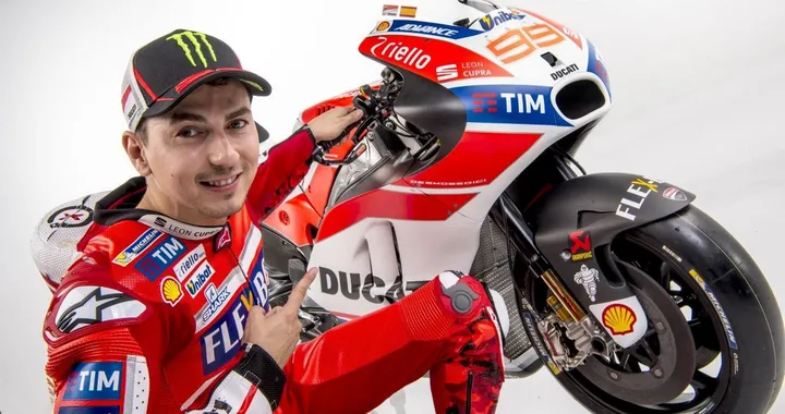 MotoGP 2017, Lorenzo: "Subito benvenuto in Ducati!"