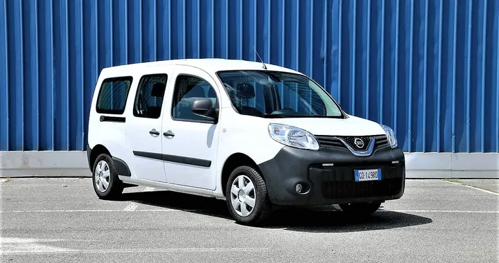 Nissan NV 250 Combi L2 dCi 115 CV: la prova su strada