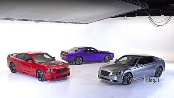Chrysler 300 SRT8 Core Edition, Dodge Challenger SRT8 Core Edition e Dodge Charger SRT8 Super Bee