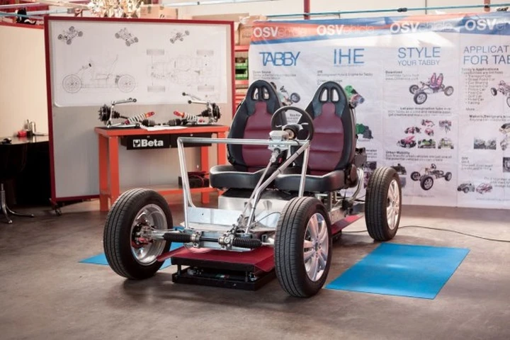 Bastano 42 minuti per assemblare un'automobile. E' il record della Tabby