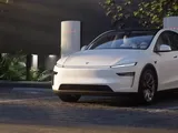Tesla Model Y: quanti chilometri percorre con l’1% di batteria?