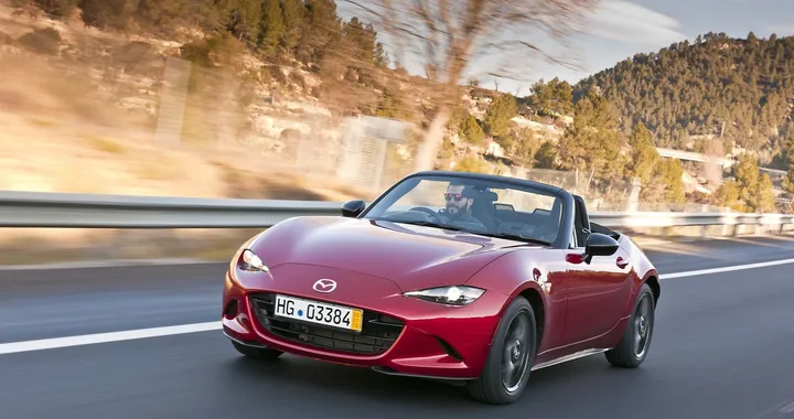 Mazda MX 5 [Video]