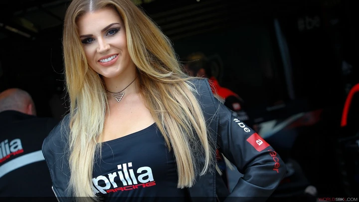 Paddock Girls SBK Donington 2015