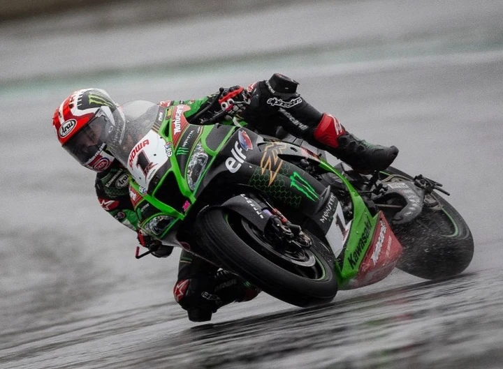 SBK Magny-Cours 2020: Rea vince Gara-1. Domani potrebbe laurearsi Campione