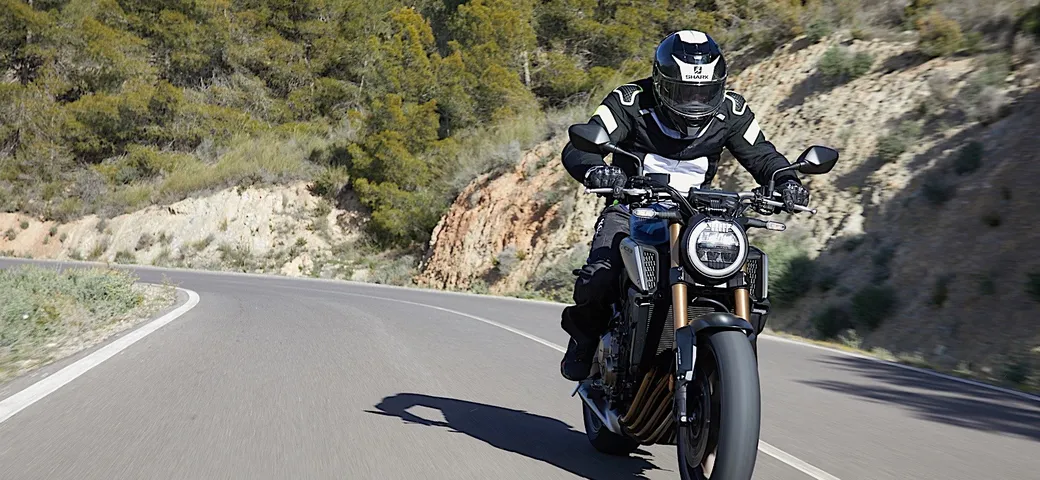 Nuova Honda CB650R: primo contatto