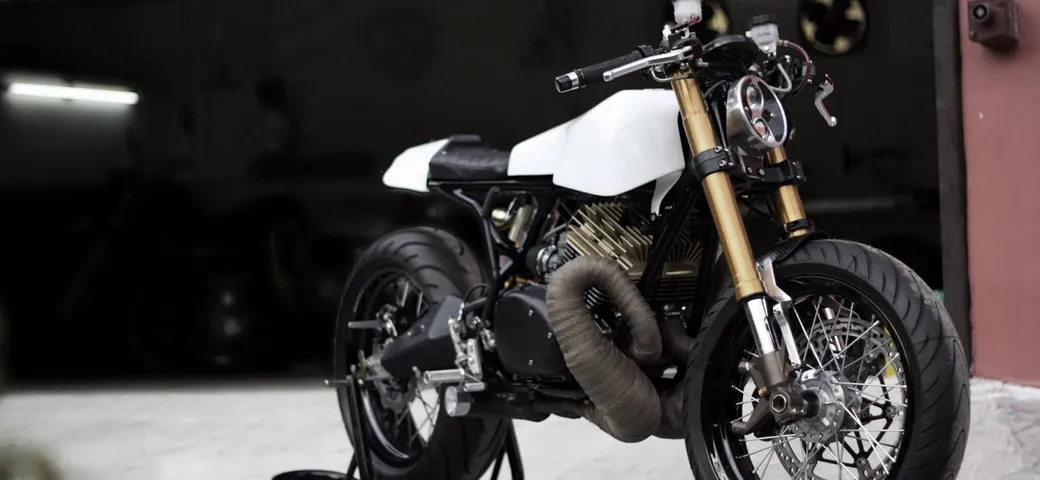 Yamaha RD 350 Fast Magic by Moto Exotica