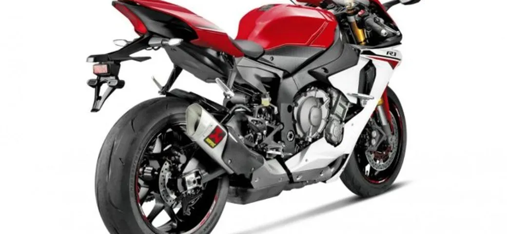 Akrapovic Slip-On Line per Yamaha YZF-R1 2015