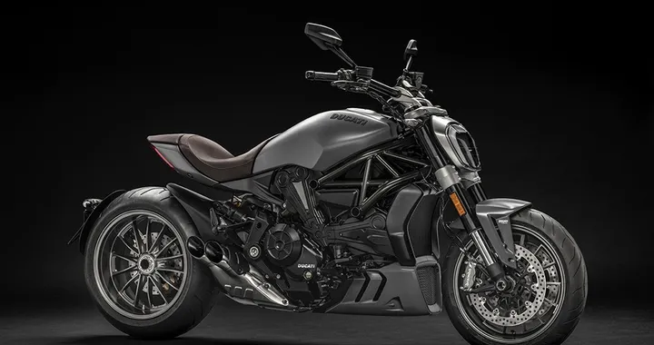 Quel Diavel dell'XDiavel stupisce ancora: Matt Liquid Concrete Grey