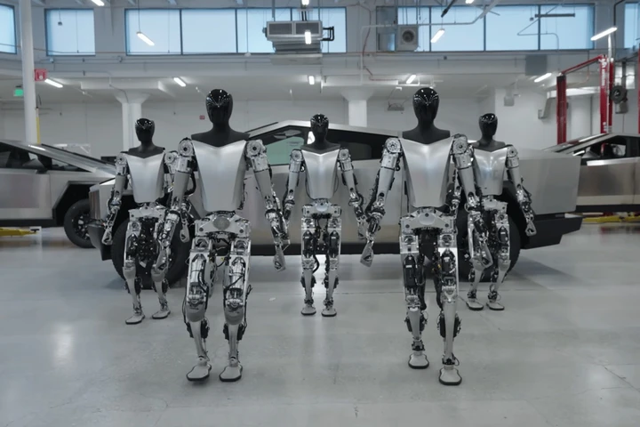 Tesla: robot ferisce dipendente ma ad Elon Musk non piace come la notizia è stata data