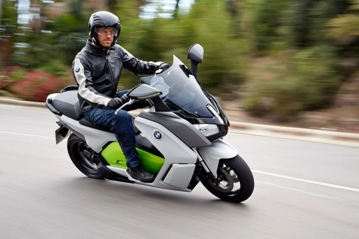 BMW C evolution: lo scooter elettrico BMW da domani nei concessionari