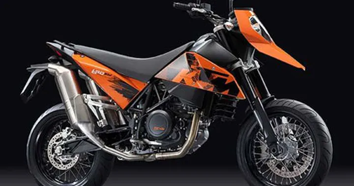 Nuova KTM Motard 690