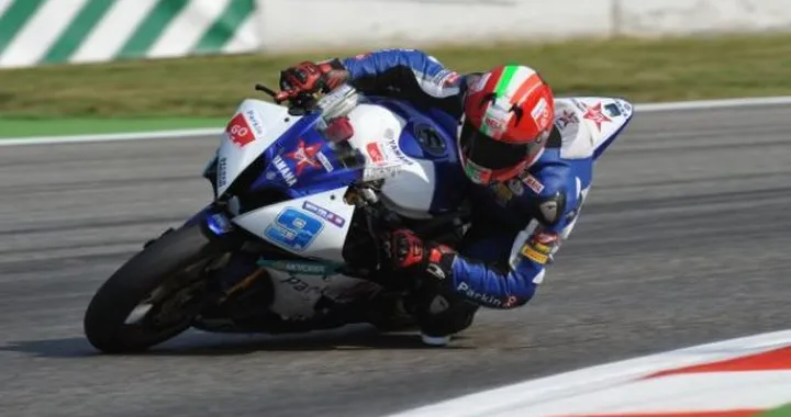 Lo scatto in corsa: due ruote sopra tutto