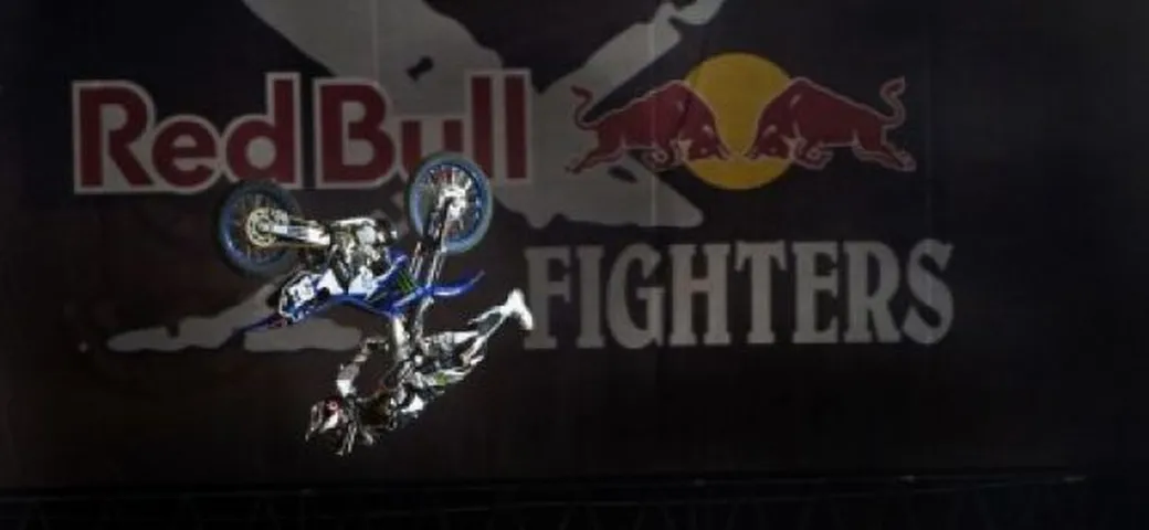 Finale del Red Bull X-Fighters World Tour alla Battersea Power Station