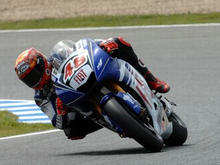 Test MotoGP Jerez: Lorenzo vola, Rossi in scia, Melandri in terra