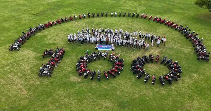 #WeRideAsOne 2026: Ducati invade il mondo con una marea rossa