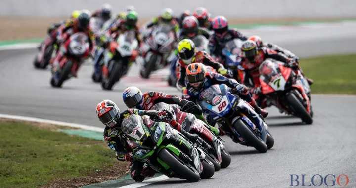 SBK, anche Cortese a piedi. Senza “valigia” non si corre?