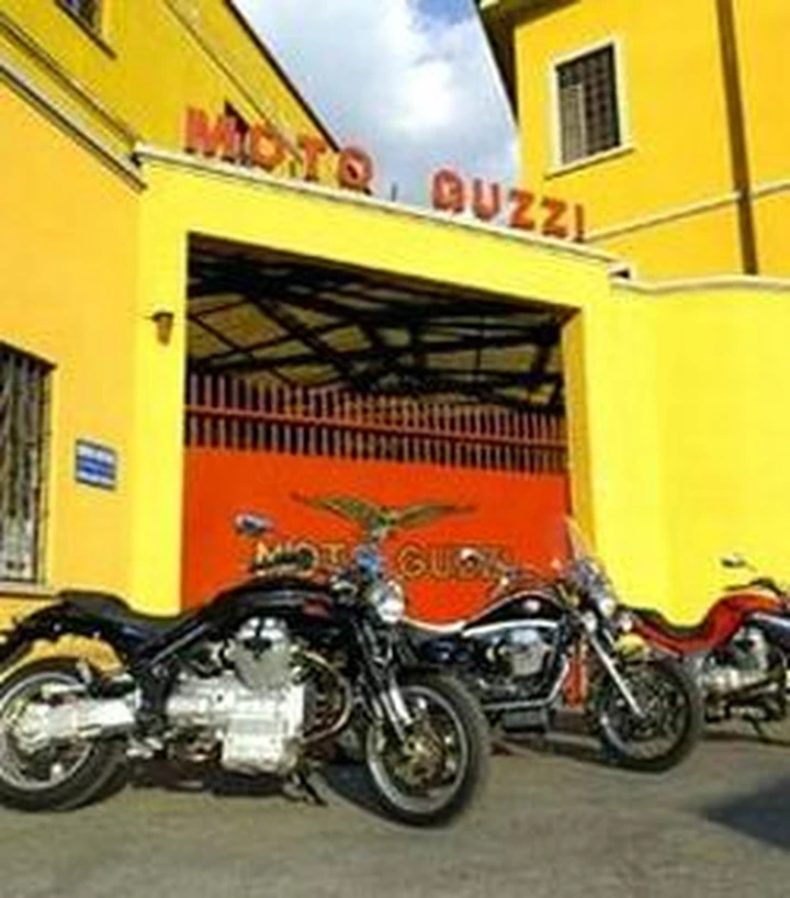 Guzzi chiude per due mesi e mette 190 operai in cassa integrazione