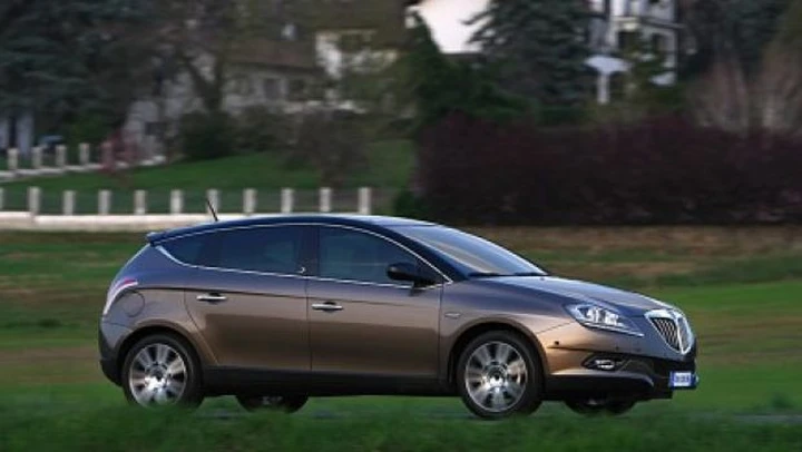 Lancia: nuovo render per la terza generazione della Ypsilon