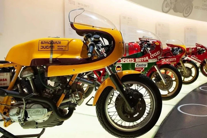 Formula 73, il tributo Ducati alla leggendaria 750SS del 1973
