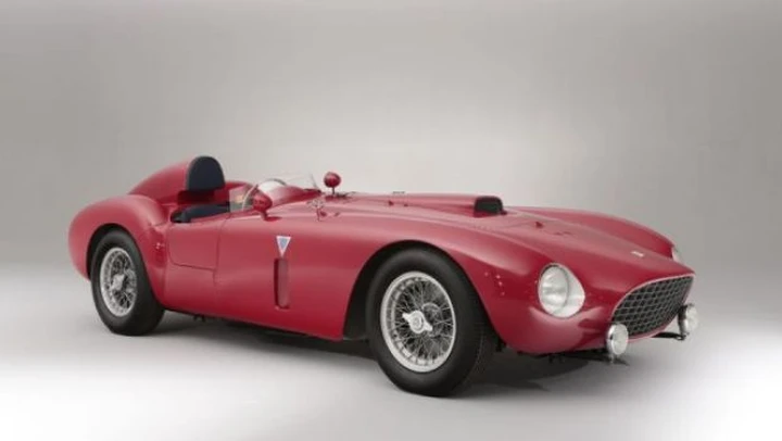 In vendita una delle cinque Ferrari 375 Plus. Quale cifra raggiungerà?