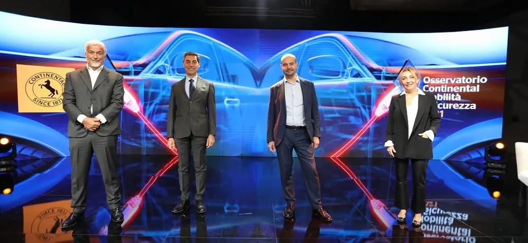 Auto elettrica: italiani interessati e informati, ma poco propensi all’acquisto