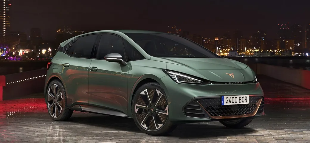 Cupra Born VZ: 326 cavalli per la nuova top di gamma