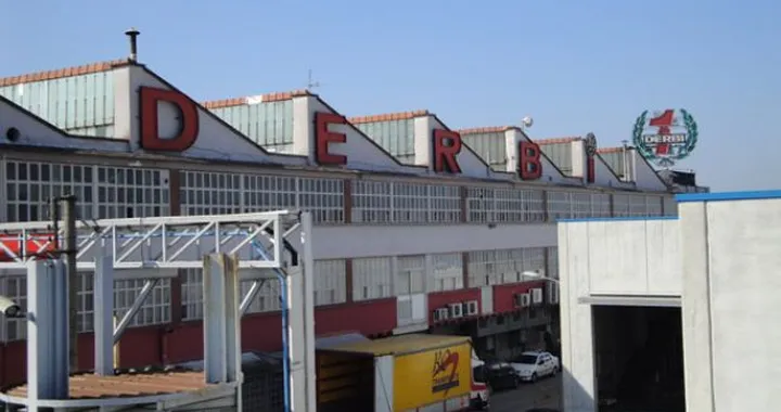 Piaggio chiude lo stabilimento Derbi di Barcellona