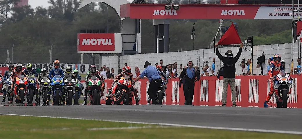 MotoGP caos, bega Rossi-Marquez. Se Don Carmelo ci avesse messo la faccia…