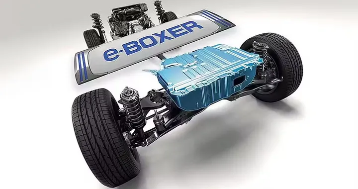 Subaru dice addio all'e-Boxer: arriva il nuovo full hybrid da 194 CV