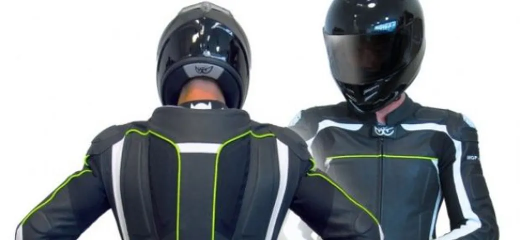 Nasce MPG Racing: tuta in pelle Giga Pro e guanti Fotonik