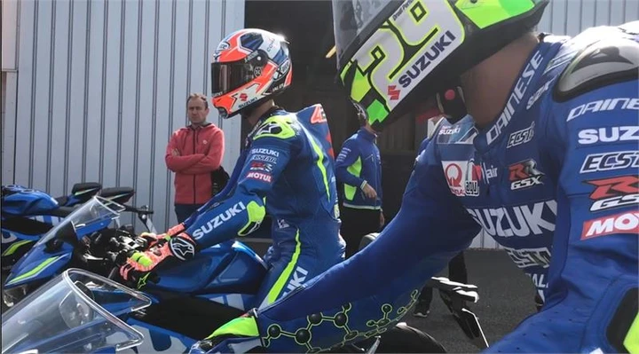 Suzuki GSX-R 125: la piccola Gixxer guidata da Iannone e Rins