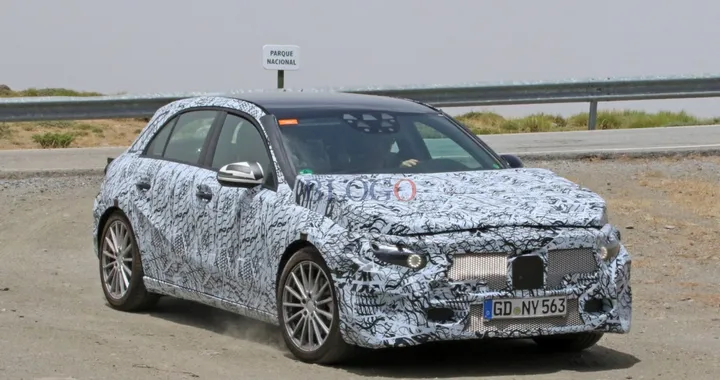 Mercedes Classe A: foto spia della nuova generazione