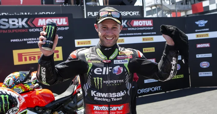 Rea vince subito a Misano: "Gara da manuale!"