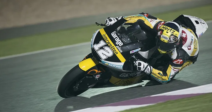 Moto2 Qatar 2016: vince Luthi, Corsi sul podio