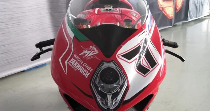 SBK/WSS: MV Agusta e Yakhnich si separano