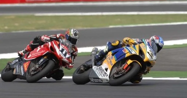 SBK a Misano: foto del Team Alstare Suzuki